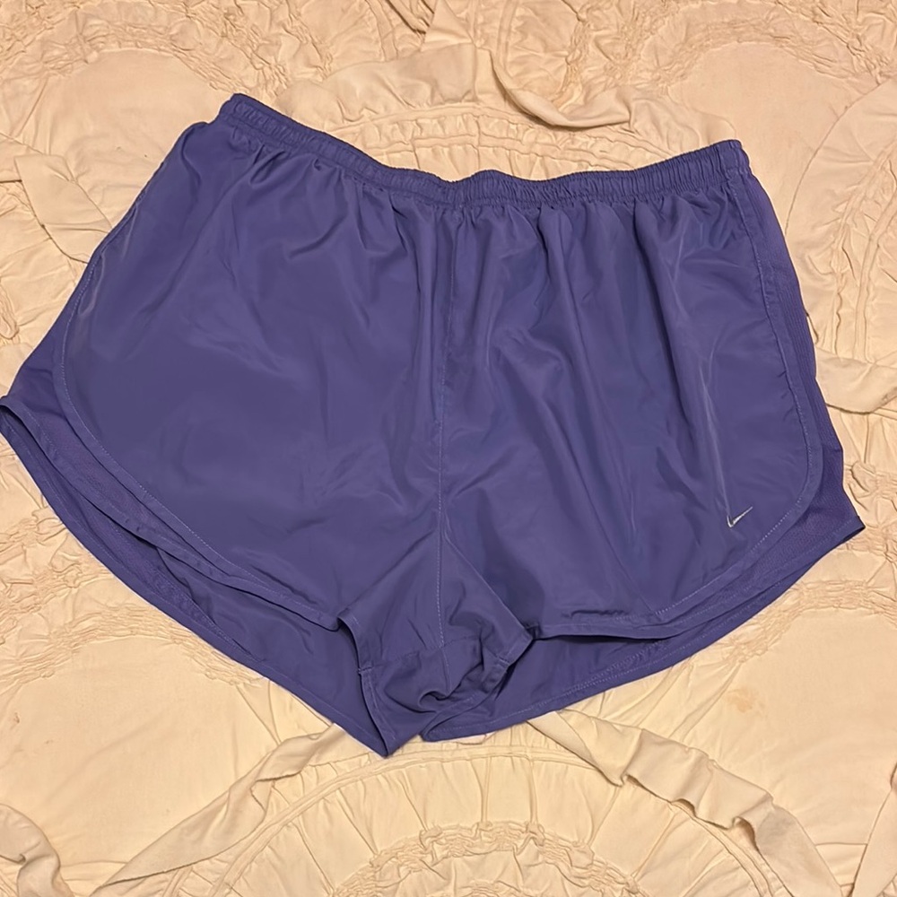 Nike Purple Athletic Shorts Lightweight Performance